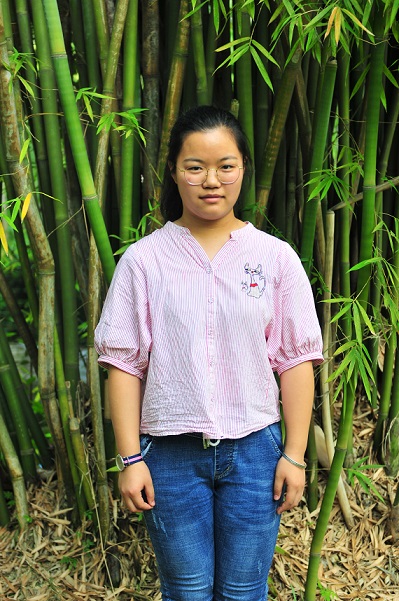 文艺之星 刁晓霞 高三（14）.jpg