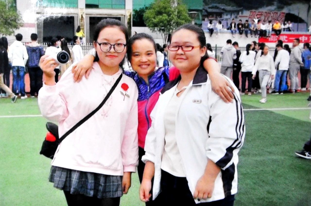 1698806818189081.jpg 5e248780d7c4470d79f63605a7acb976.jpg