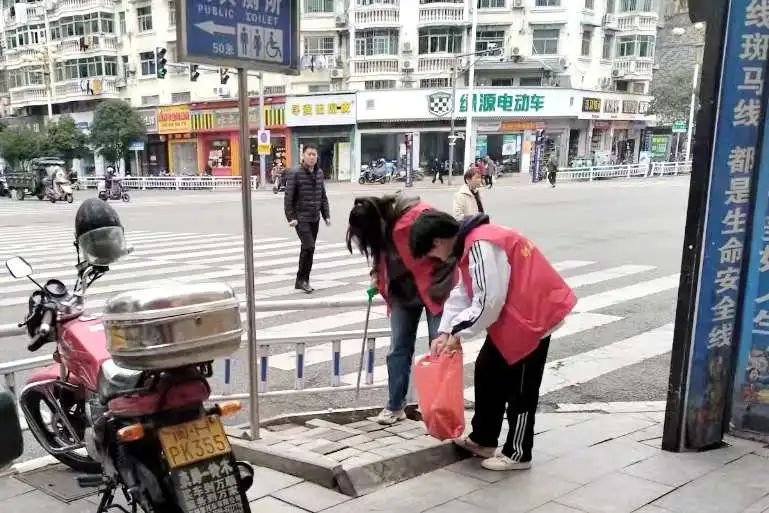 1703036009982759.jpg 56baae336269332ffac48a62b1dd44c8.jpg