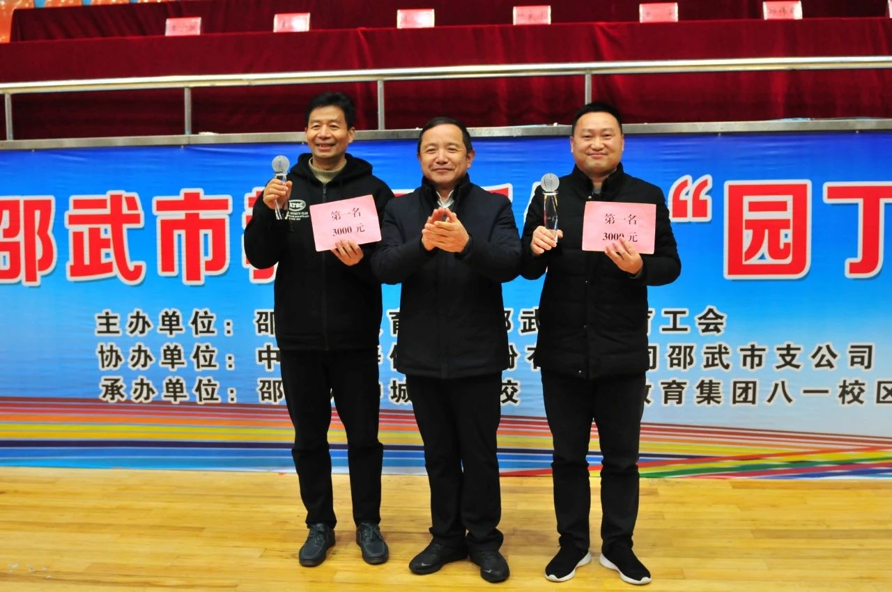 1703036304119593.jpg d053ab582818f8b7d666ba76a894db17.jpg