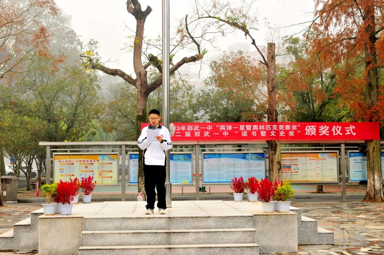 1703040466118406.jpg 9b166bcbb9a3cb6ba1af2829e2a0494f.jpg