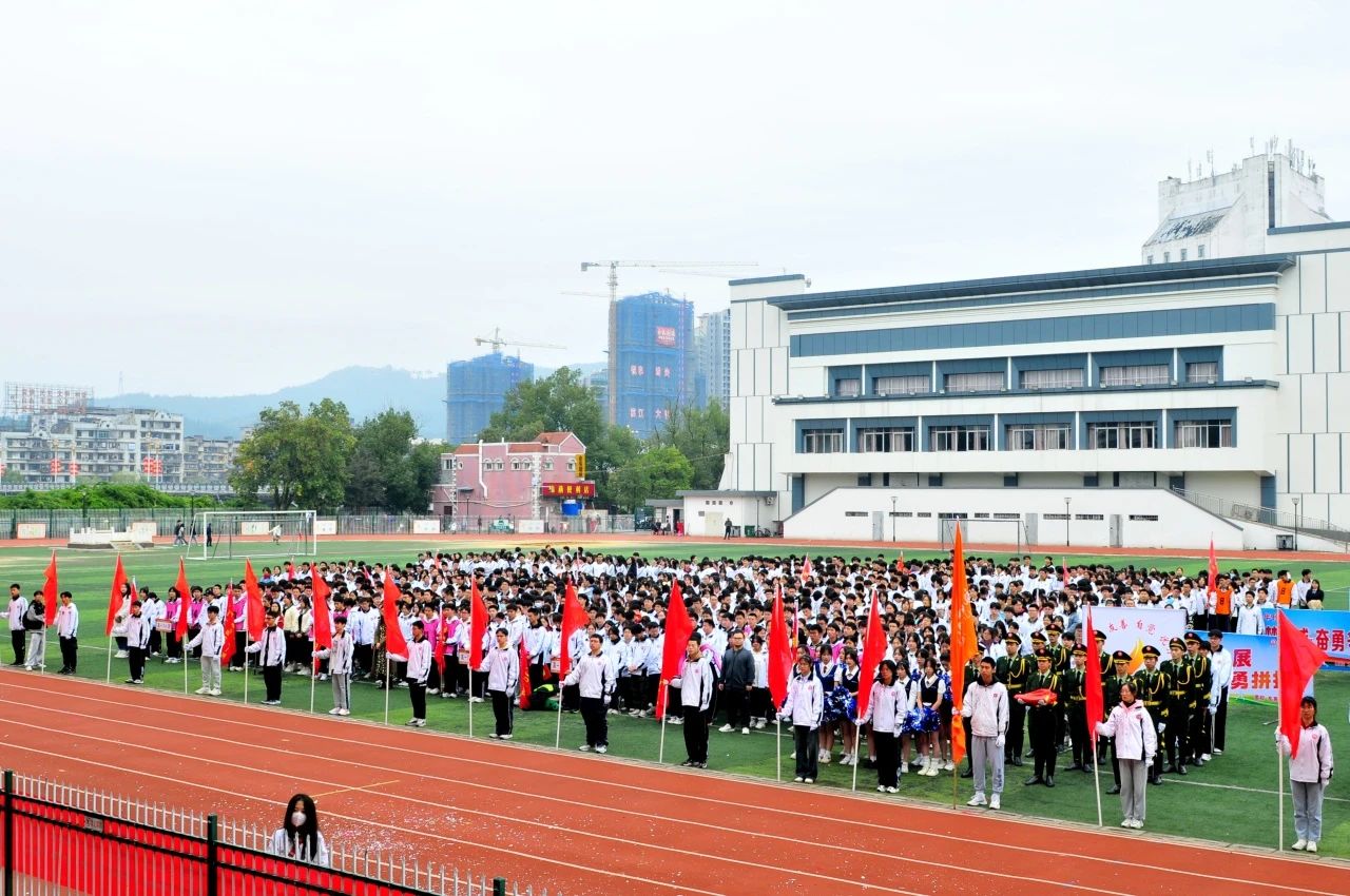 1703644776104700.jpg d85540e66bef140c72fce3b56b3318e0.jpg