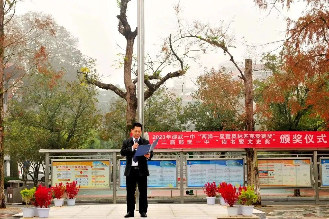 1714117380481052.jpg d4a63196636d7ec686f10ee6c08b6a22.jpg