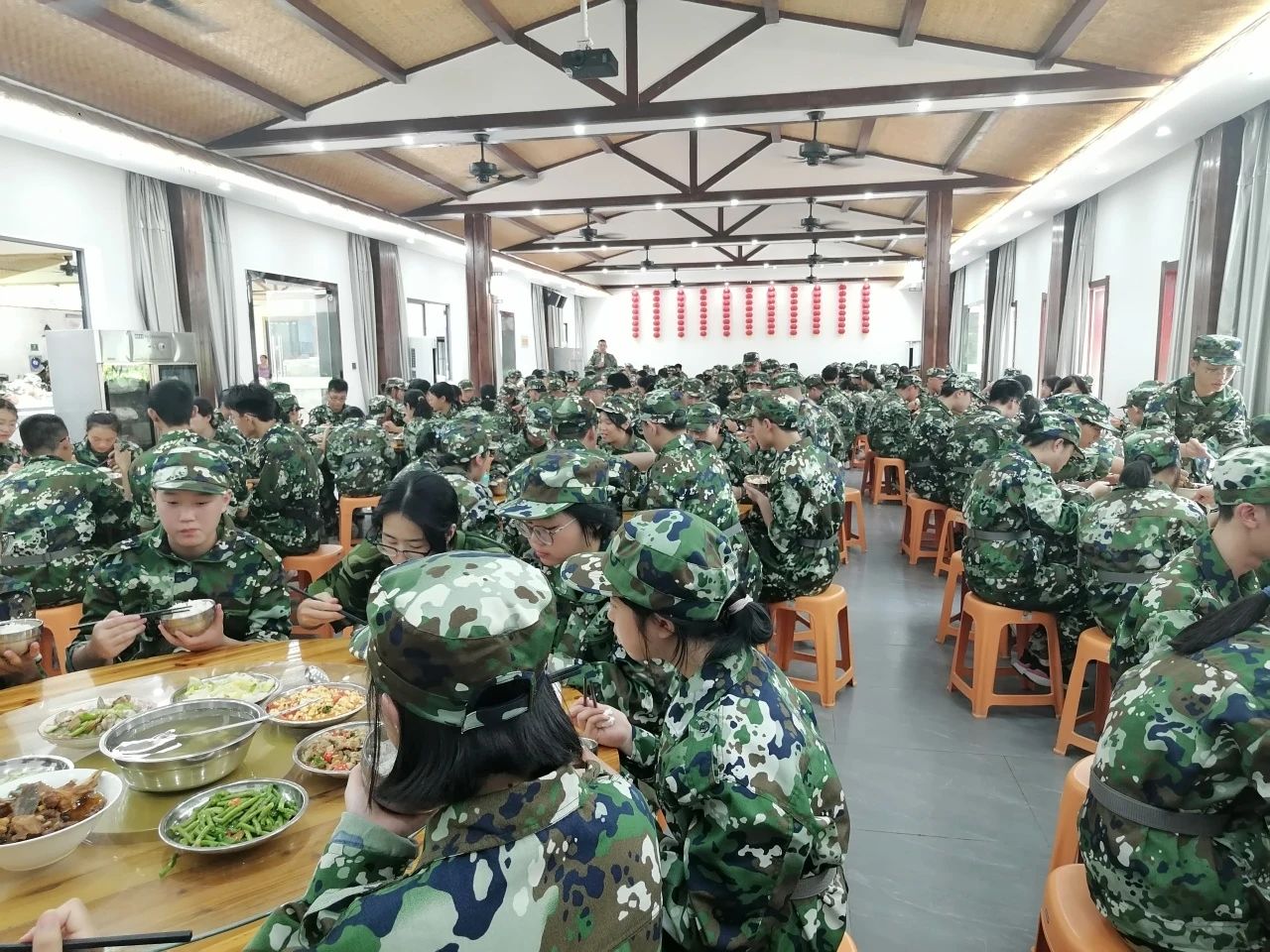 1723596158294165.jpg 86c84bde6c5682c44f18148108e617f2.jpg