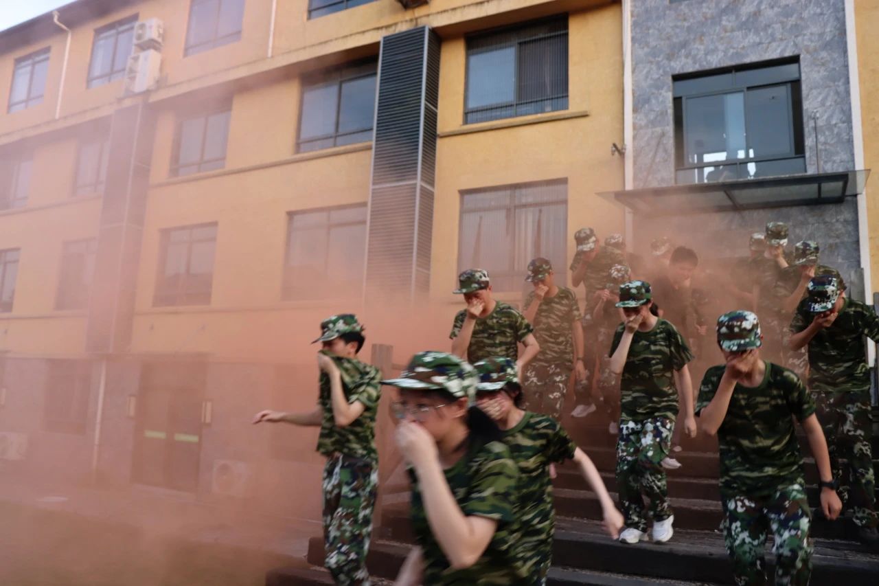 1723596374588416.jpg edd0d51e74b07dee7027a79484d05774.jpg