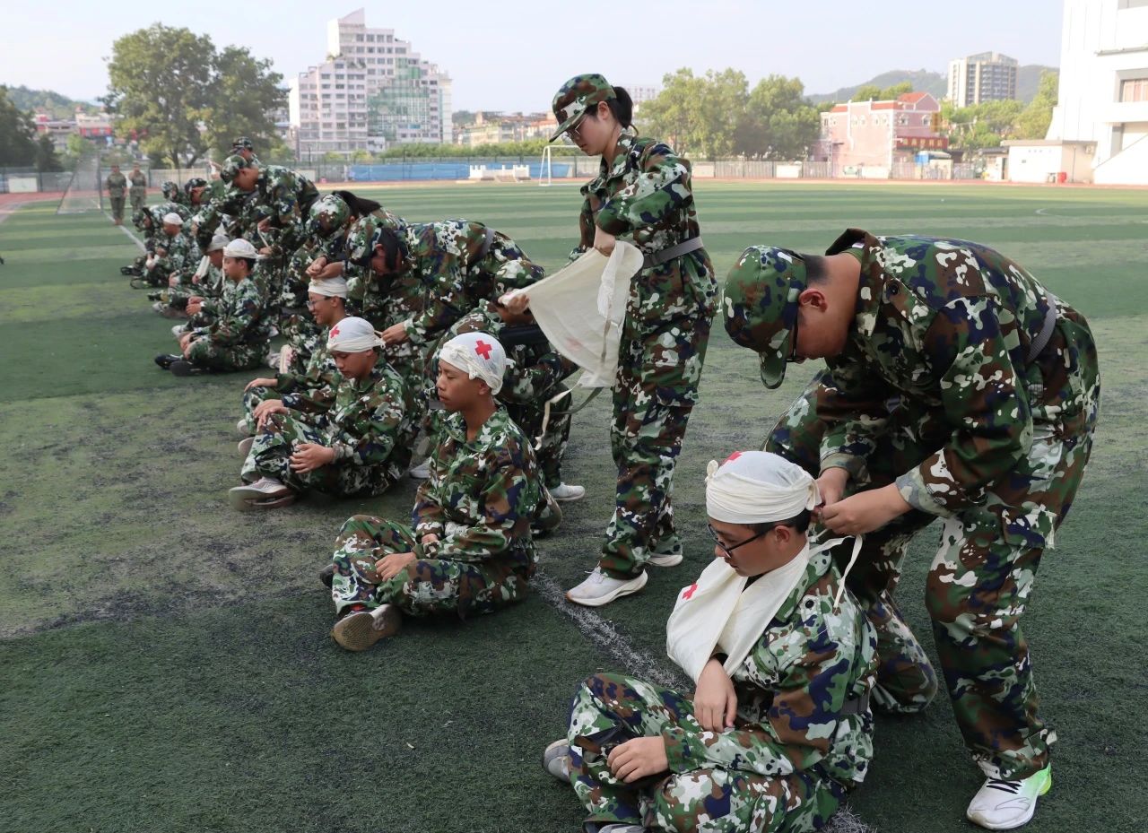 1723602531111224.jpg 54ba00ed6e64be18c1e2e98d78b7758b.jpg