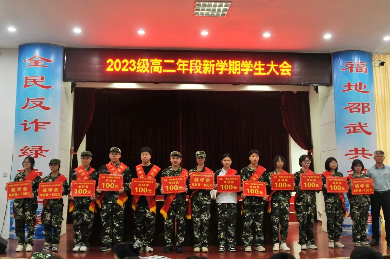 1724210302114907.jpg f94818e9794c4125f65a88ccde2919d3.jpg