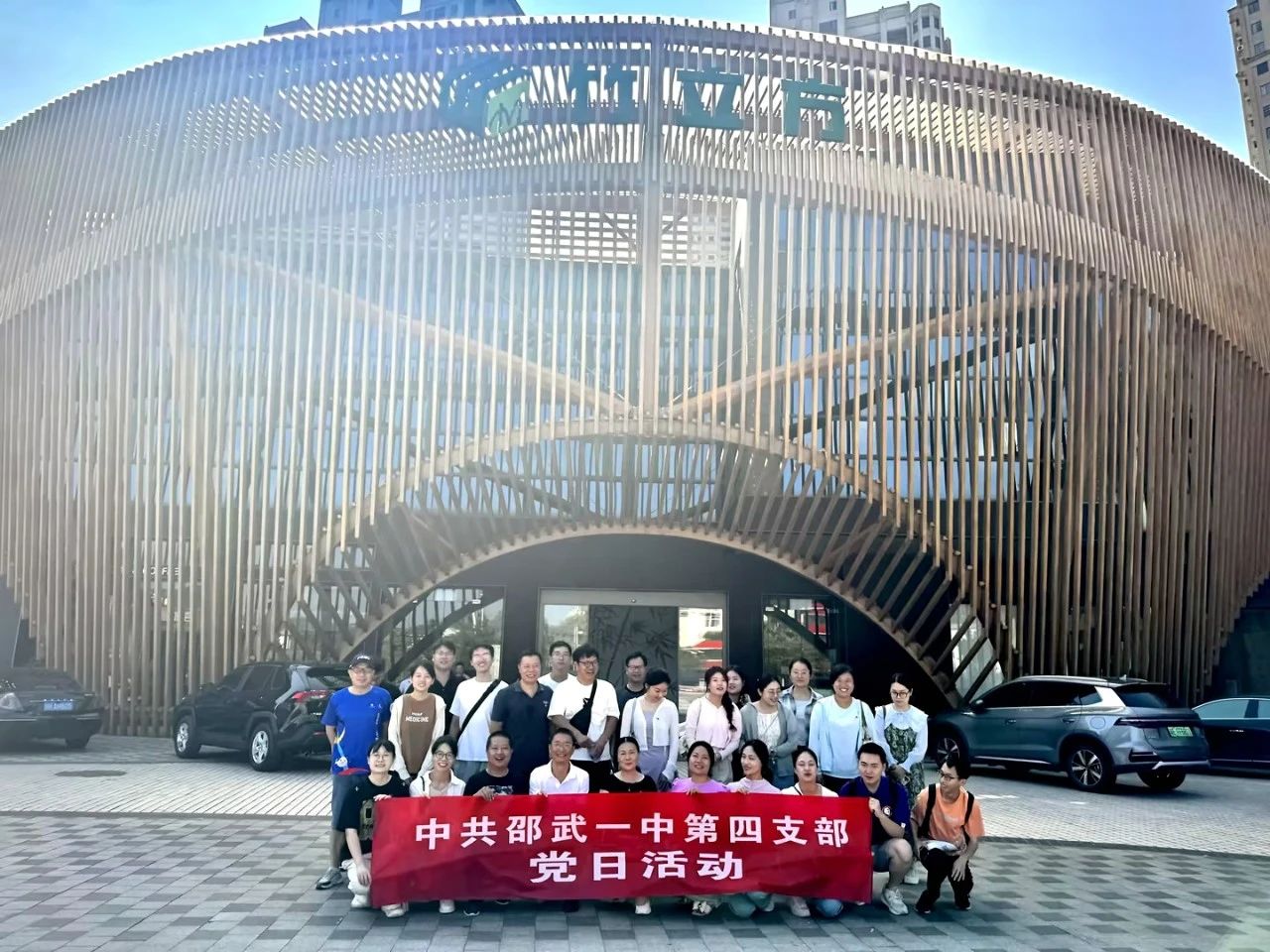 1726621349114585.jpg 3.jpg