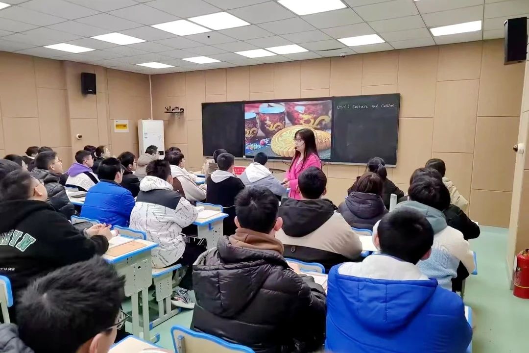 1726625103839334.jpg 563438eddefd784b9893f0bd8e221e34.jpg